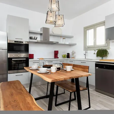 Plaka Naxos - Matina Sofia * Maragkas