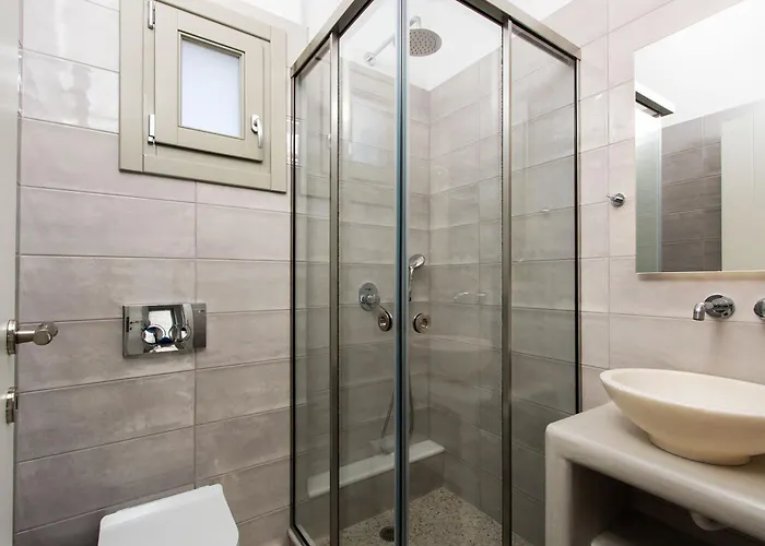 Plaka Naxos - Matina Sofia *